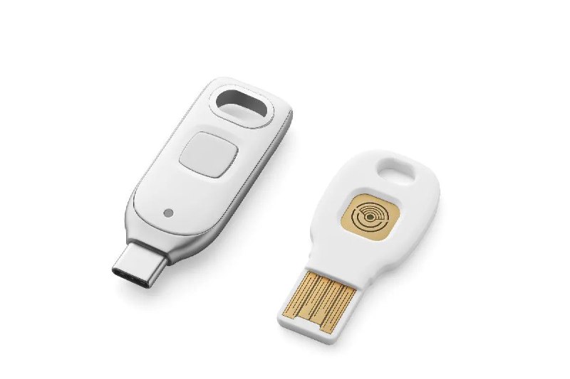 Google 推出新版Titan Security Key支持NFC、FIDO2，USB-C售价$35，USB-A售价$30，目前已在Google Store 上架