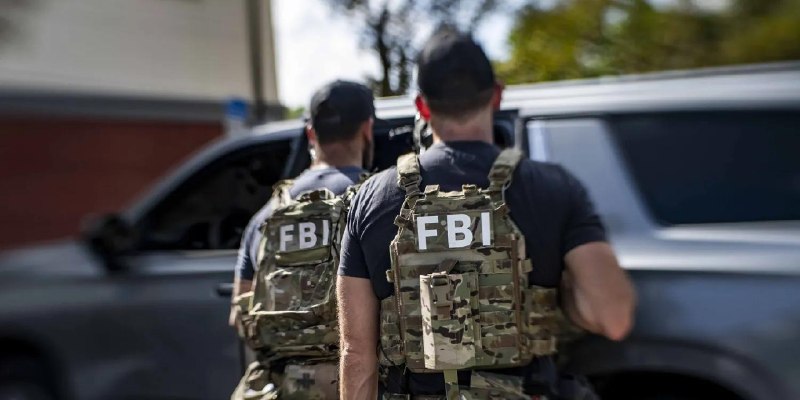 FBI利用 iPhone 通知数据检索已删除的 Signal 消息据 《404 Media》报道，在最近的一次庭审中，多名在场人士透露，联邦调查局（FBI）能够从一名被告的 iPhone 中提取出 Signal 应用程序的收件信息副本，即便该应用已被删除