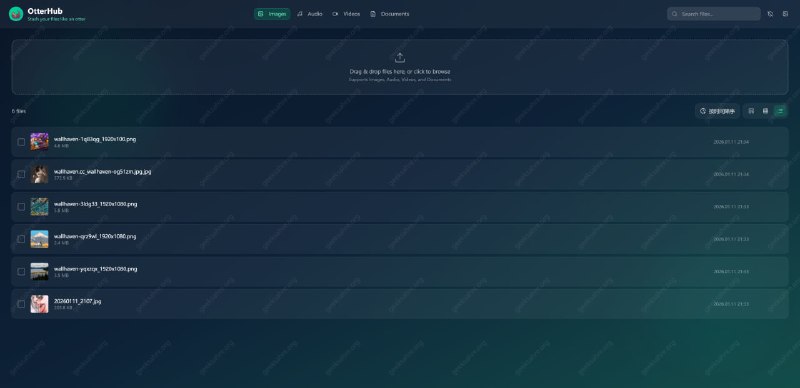 #cloudflare #telegram #云存储🦦 OtterHub - 一个零成本的个人私有云盘方案🌐 在线体验 | 账密：OtterHub/123456OtterHub 基于 Cloudflare Pages + KV 提供后端逻辑与元数据存储，实际文件存储则使用 Telegram Bot✨ 亮点特性➡️ 私人文件存储：支持图片 / 音频 / 视频 / 文档等，提供回收站功能➡️ 大文件支持：通过分片上传实现理论最大 1GB 文件，支持实时预览➡️ 可控性能与流量：支持 HTTP Range，也就是可以边下边播➡️ AI 图片分析：传图片后自动生成简要描述📮投稿    📢频道    💬群聊    🔎索引