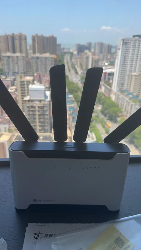 中文圈首台 -=Mikrotik Chateau 5G AX=- 开箱测评 感谢 厦主 花费4250元 , 为大家测试这台Mikrotik 最贵的5G Wifi6 路由器 .没错 , SpeedTest里看到的